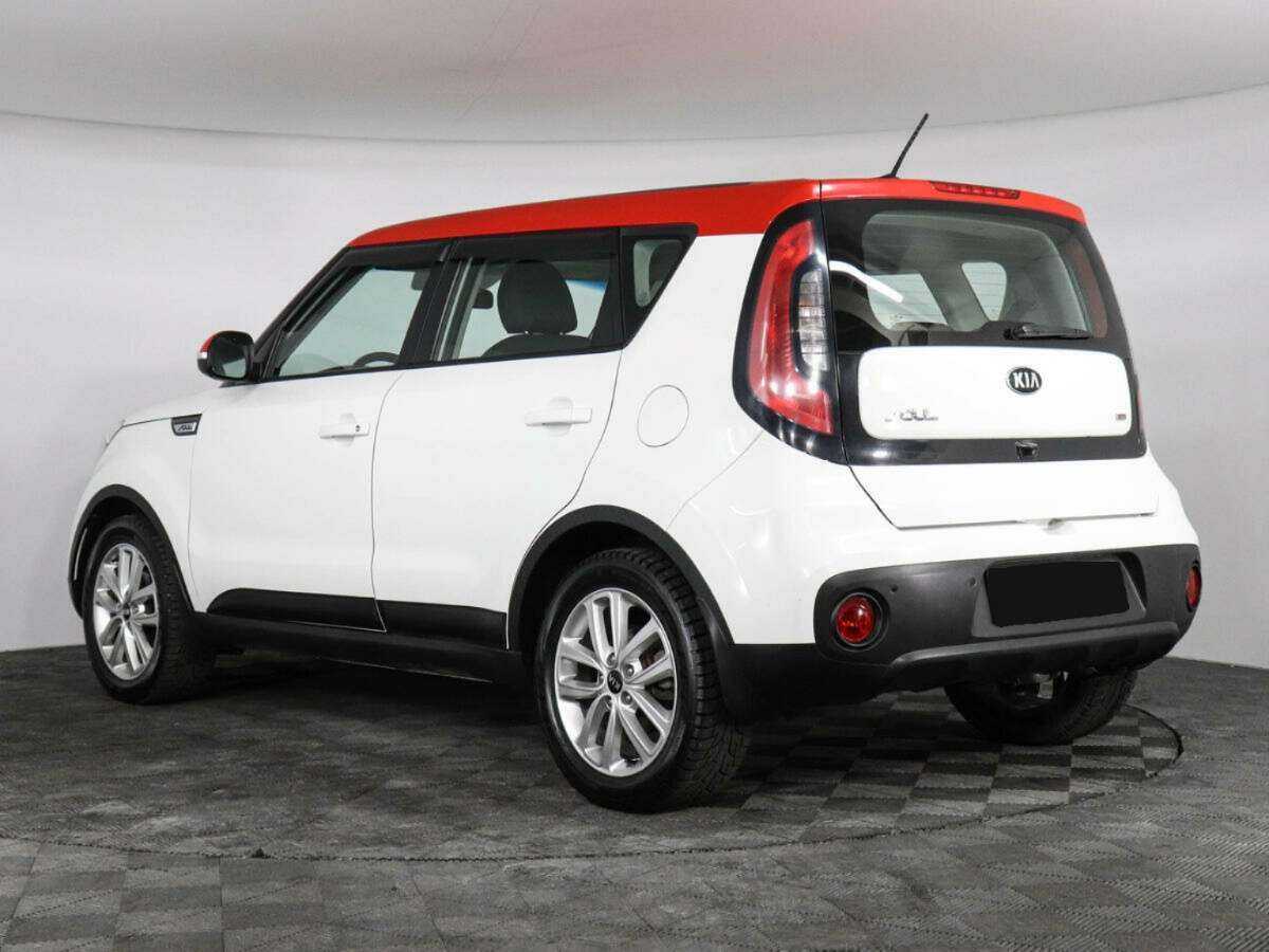 Kia Soul с пробегом — 2017 год. Фото: #6