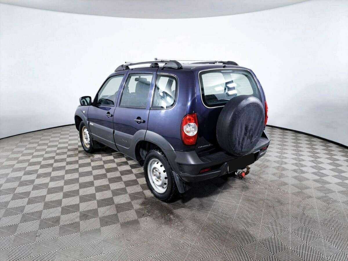 Chevrolet Niva с пробегом — 2017 год. Фото: #6