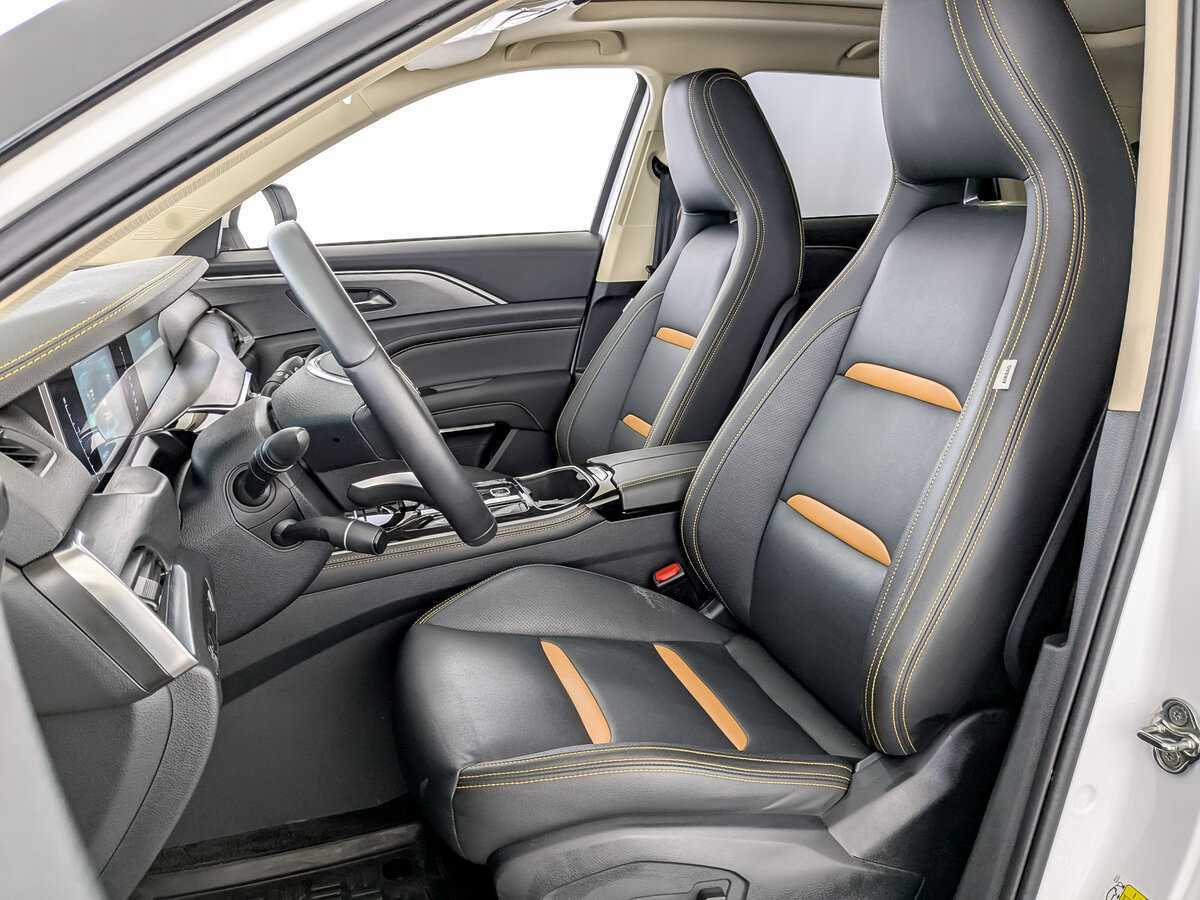 FAW Bestune T77 с пробегом — 2021 год. Фото: #17