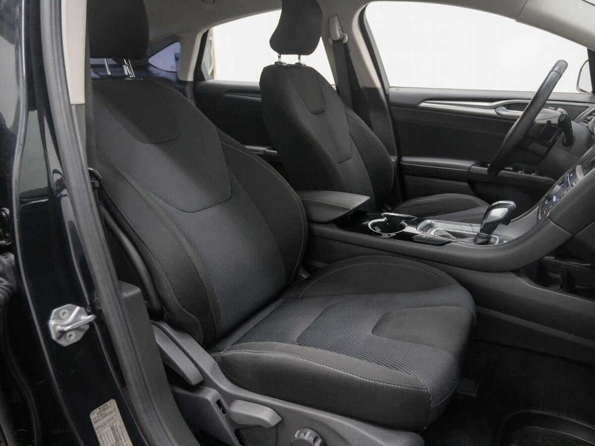 Ford Mondeo с пробегом — 2015 год. Фото: #11