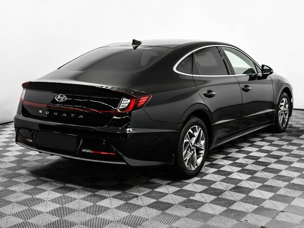 Hyundai Sonata с пробегом — 2020 год. Фото: #4