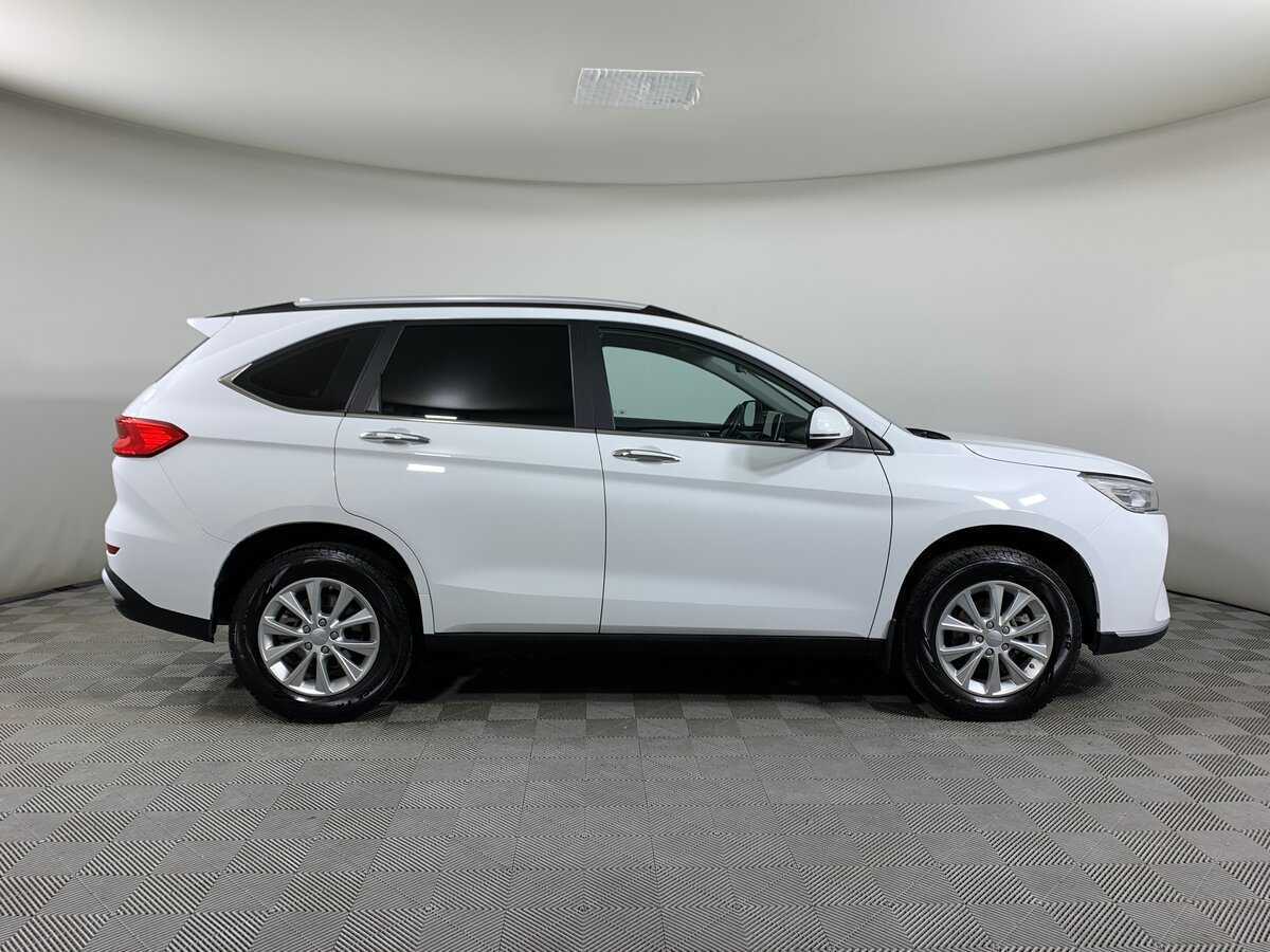 Haval M6 с пробегом — 2023 год. Фото: #3