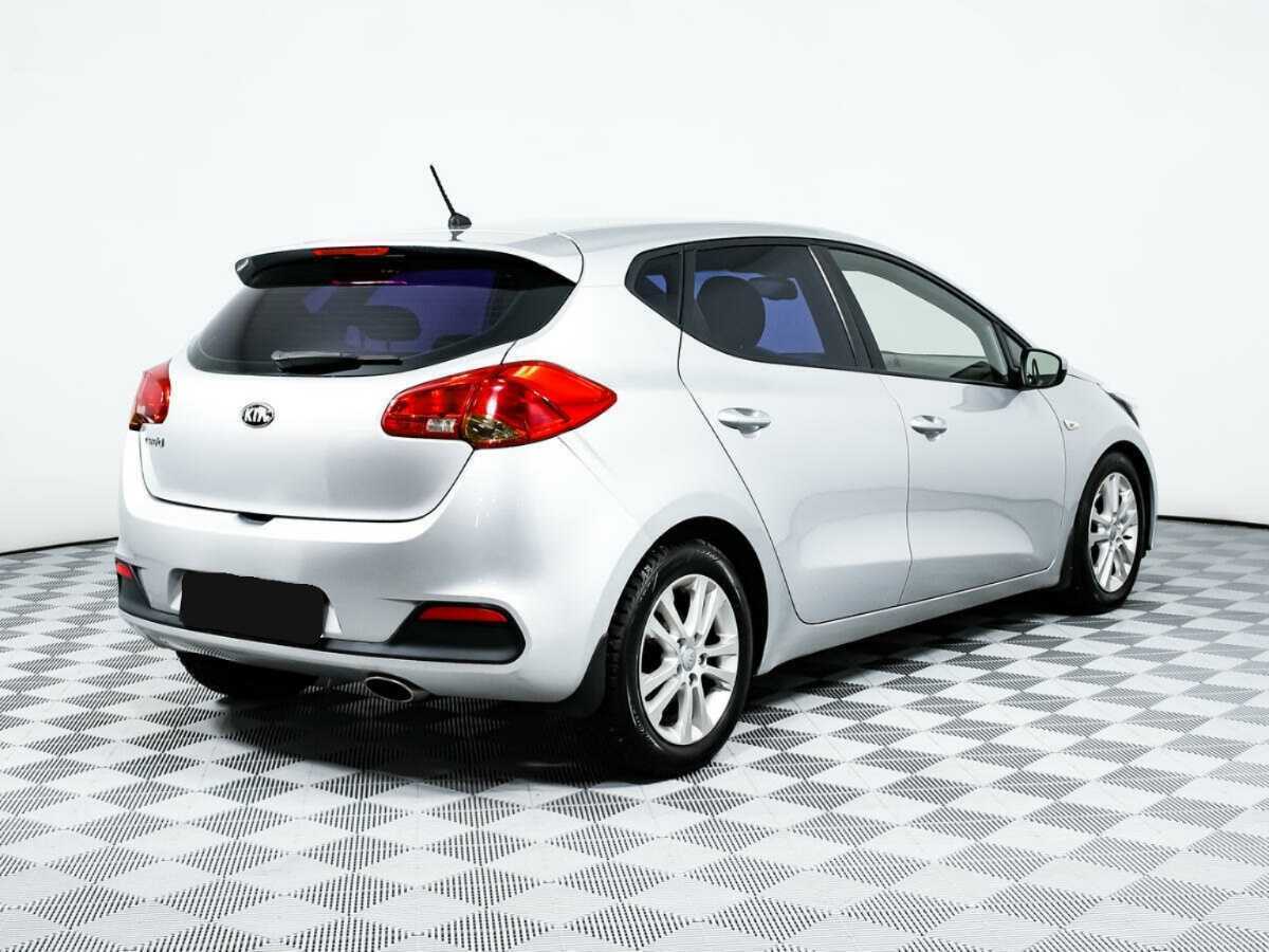 Kia Ceed с пробегом — 2012 год. Фото: #4