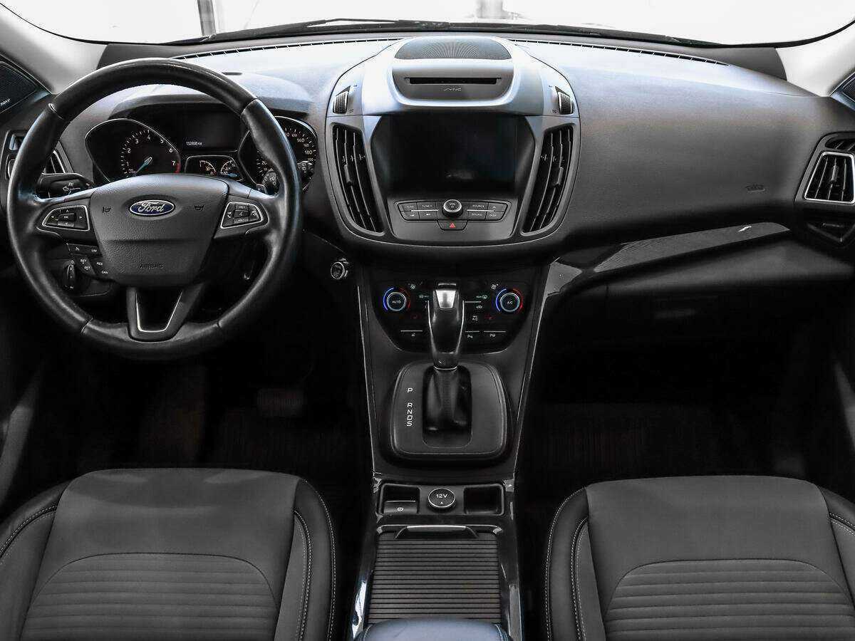 Ford Kuga с пробегом — 2016 год. Фото: #12