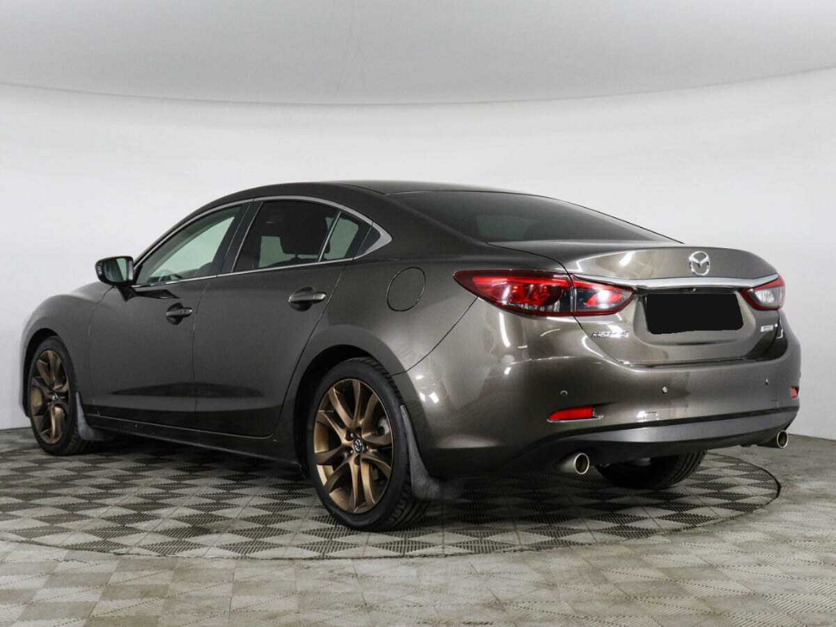 Mazda 6 с пробегом — 2015 год. Фото: #6