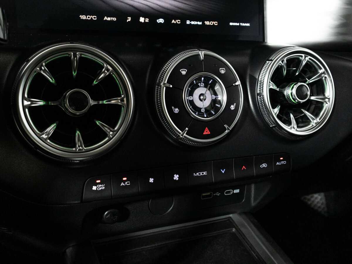 Tank 300 с пробегом — 2022 год. Фото: #22