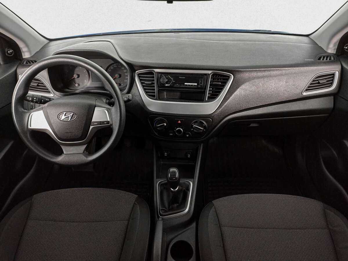 Hyundai Solaris с пробегом — 2018 год. Фото: #13