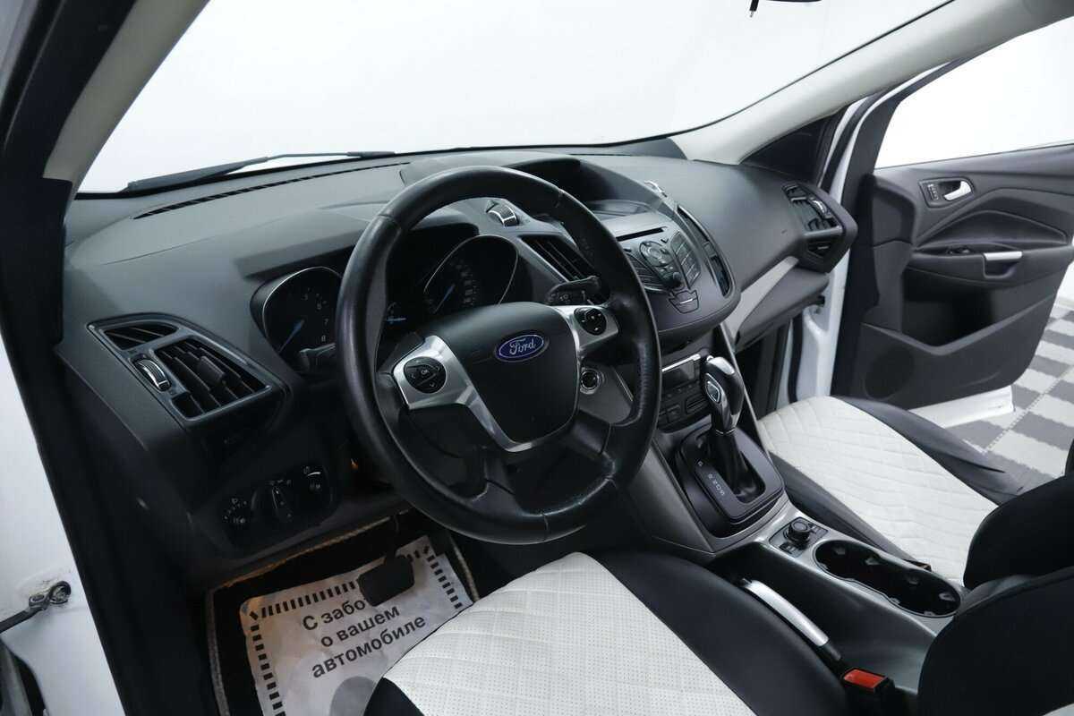 Ford Kuga с пробегом — 2016 год. Фото: #7
