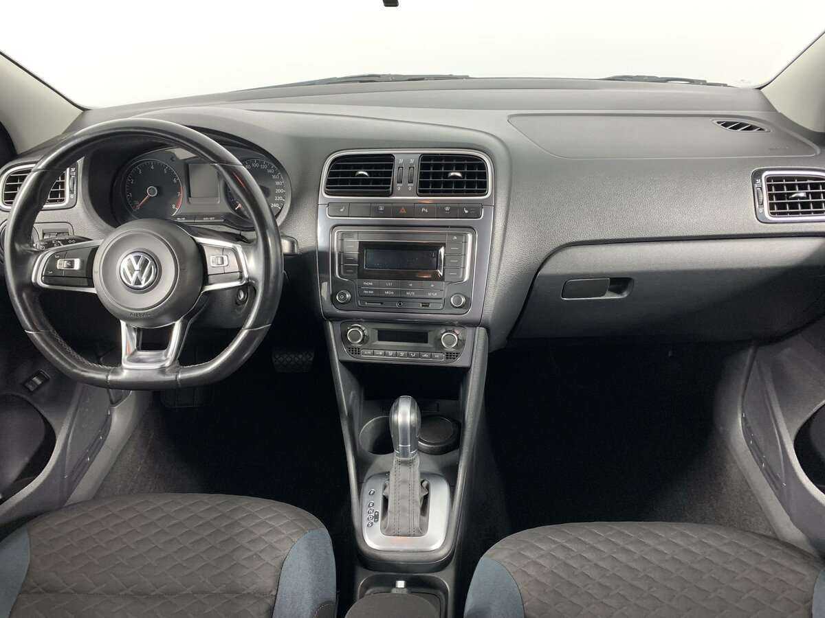 Volkswagen Polo с пробегом — 2020 год. Фото: #7