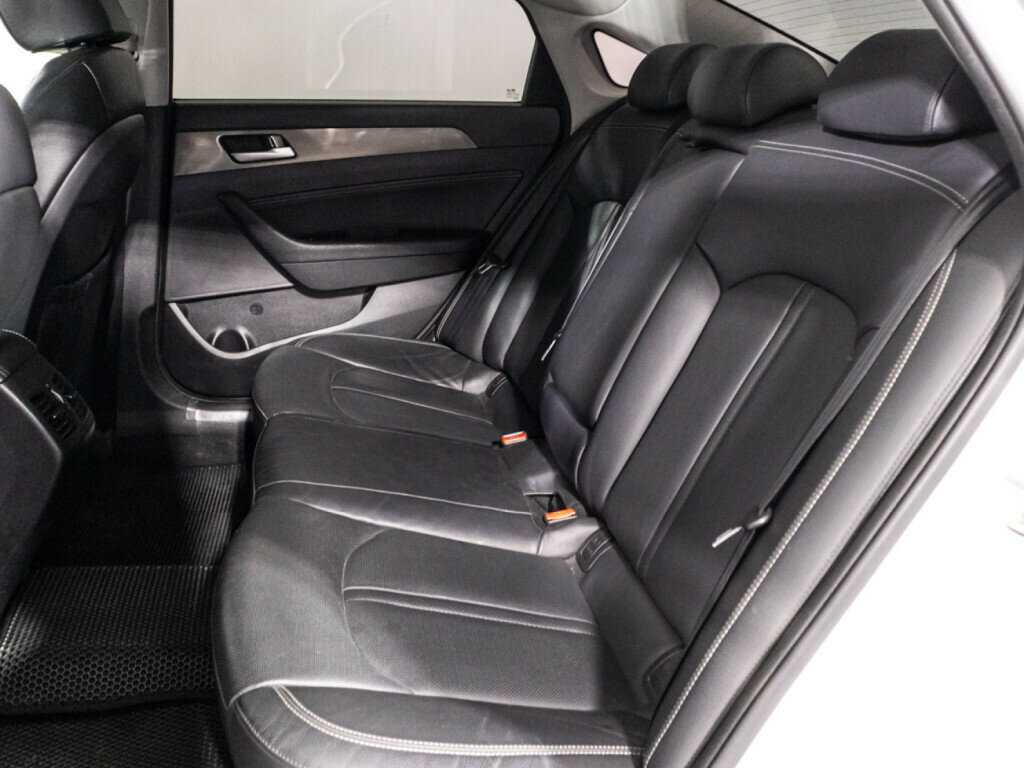Hyundai Sonata с пробегом — 2019 год. Фото: #9