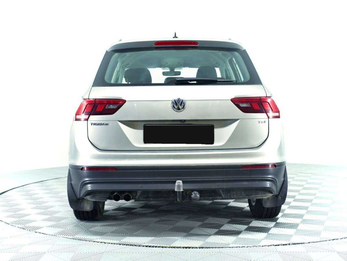 Volkswagen Tiguan с пробегом — 2017 год. Фото: #5