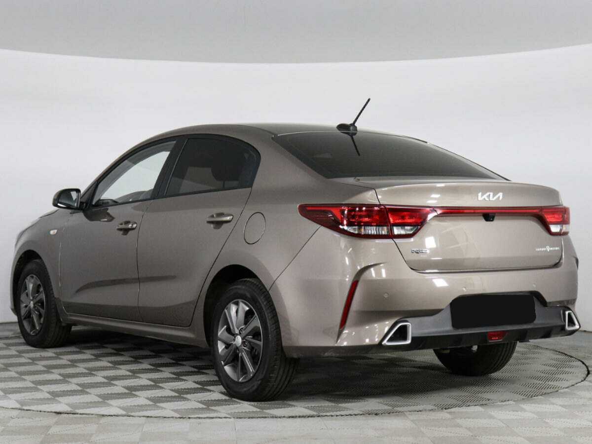 Kia Rio с пробегом — 2022 год. Фото: #6