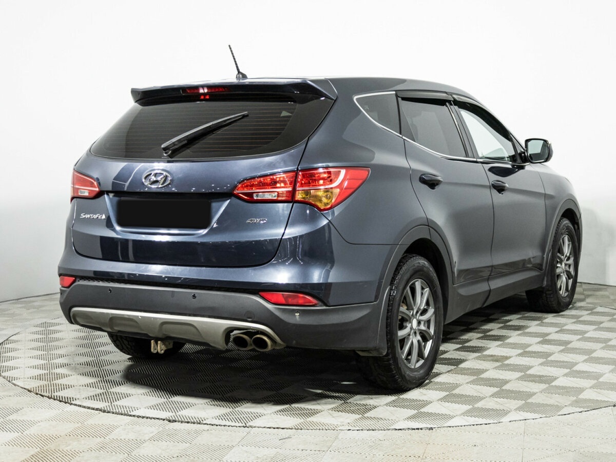 Hyundai Santa Fe с пробегом — 2012 год. Фото: #4