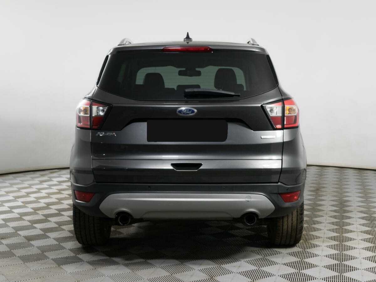 Ford Kuga с пробегом — 2017 год. Фото: #4