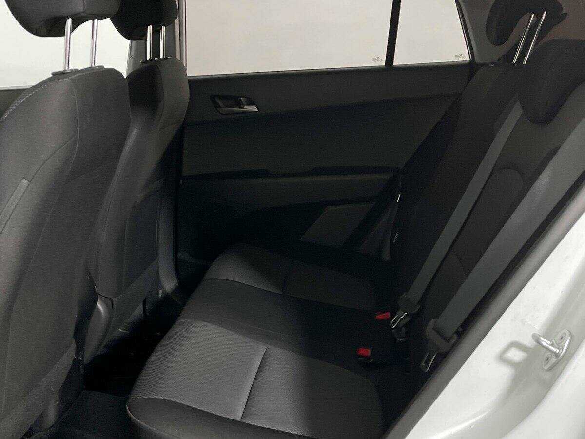 Hyundai Creta с пробегом — 2017 год. Фото: #7
