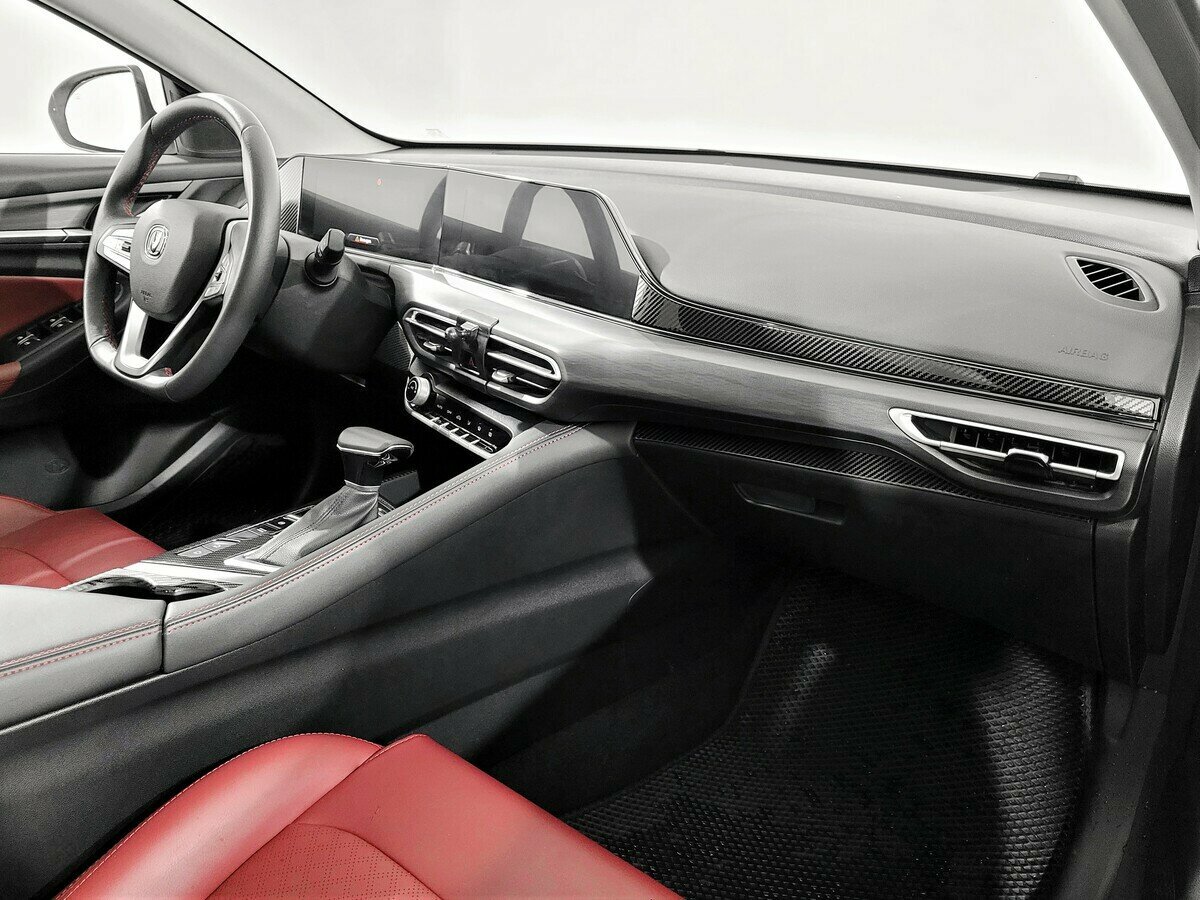 Changan Eado Plus с пробегом — 2024 год. Фото: #10