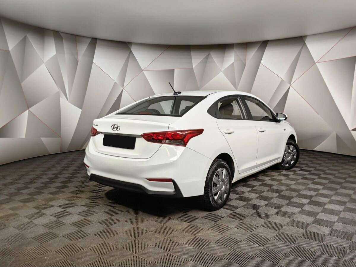 Hyundai Solaris с пробегом — 2019 год. Фото: #1