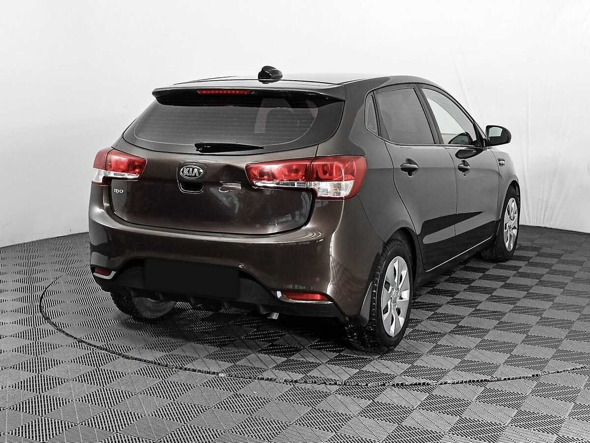Kia Rio с пробегом — 2017 год. Фото: #4