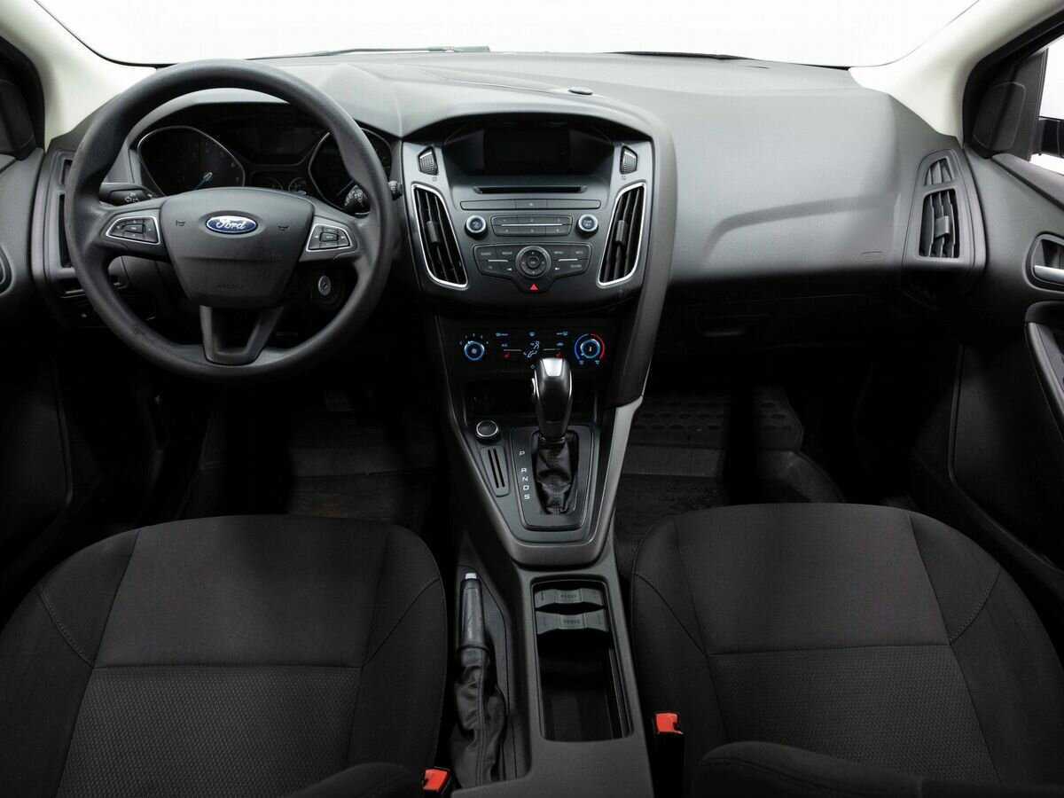 Ford Focus с пробегом — 2016 год. Фото: #12