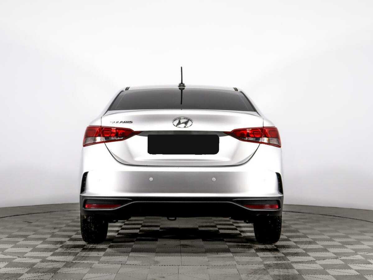 Hyundai Solaris с пробегом — 2021 год. Фото: #5
