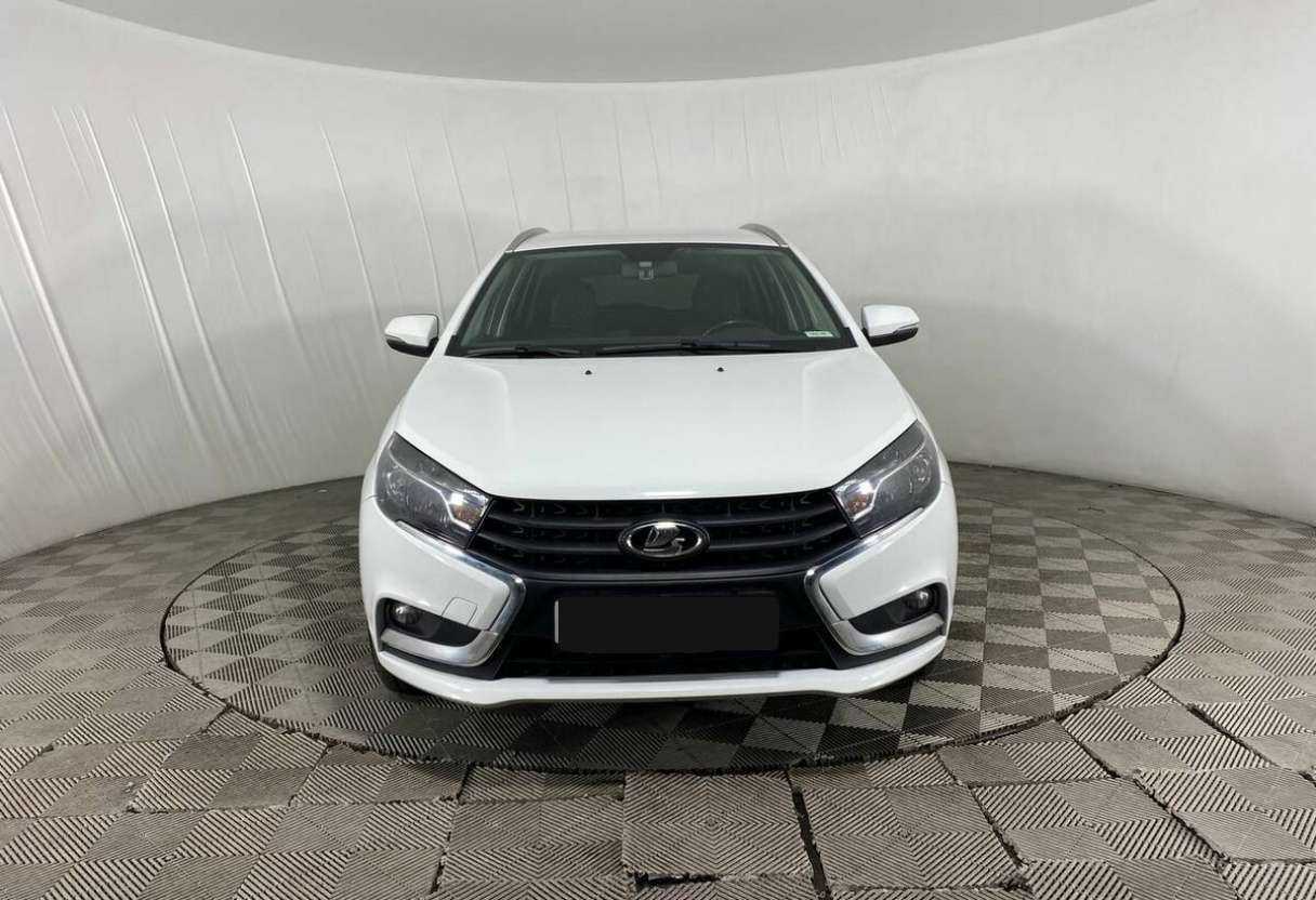 Lada (ВАЗ) Vesta с пробегом — 2021 год. Фото: #1