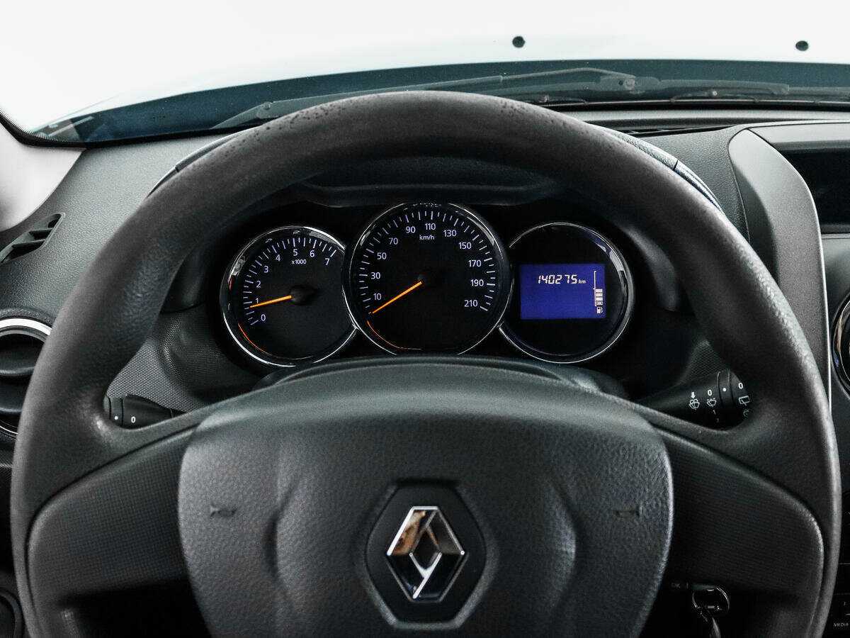 Renault Duster с пробегом — 2016 год. Фото: #14