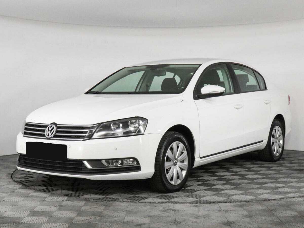 Volkswagen Passat с пробегом — 2014 год. Фото: #0