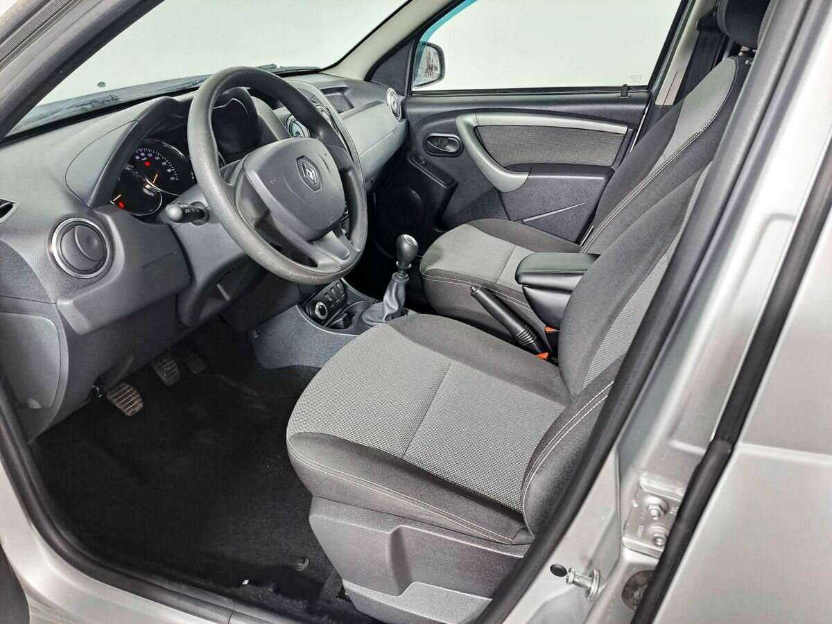 Renault Duster с пробегом — 2018 год. Фото: #13