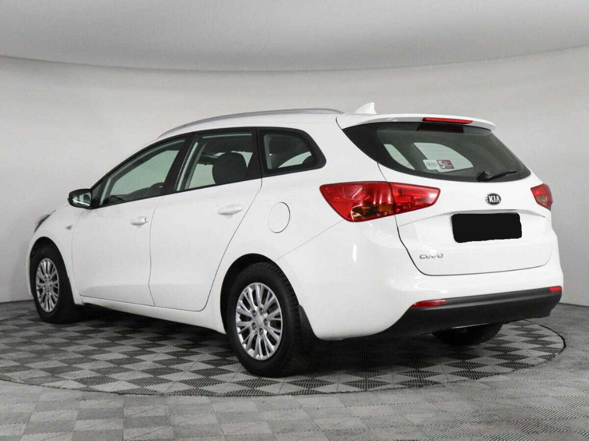 Kia Ceed с пробегом — 2018 год. Фото: #6