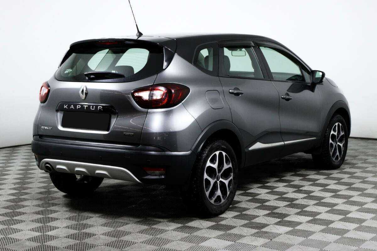 Renault Kaptur с пробегом — 2016 год. Фото: #4