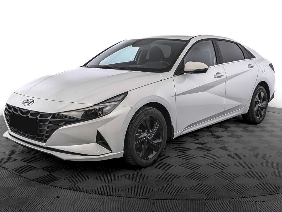 Hyundai Elantra с пробегом — 2021 год. Фото: #0