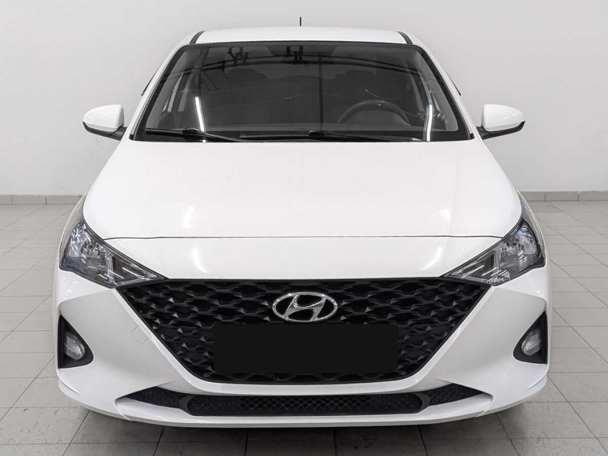 Hyundai Solaris с пробегом — 2021 год. Фото: #1