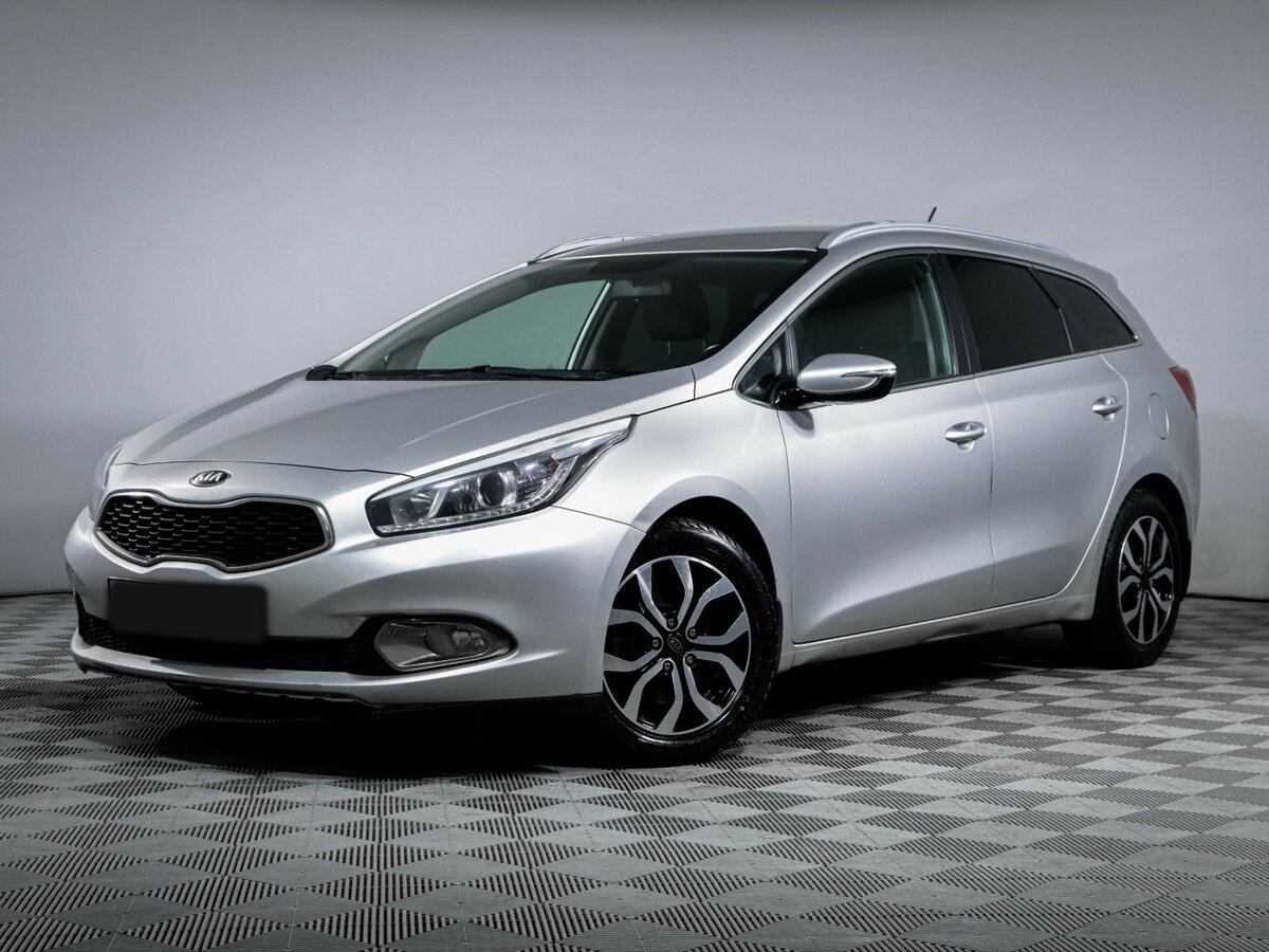 Kia Ceed с пробегом — 2014 год. Фото: #0