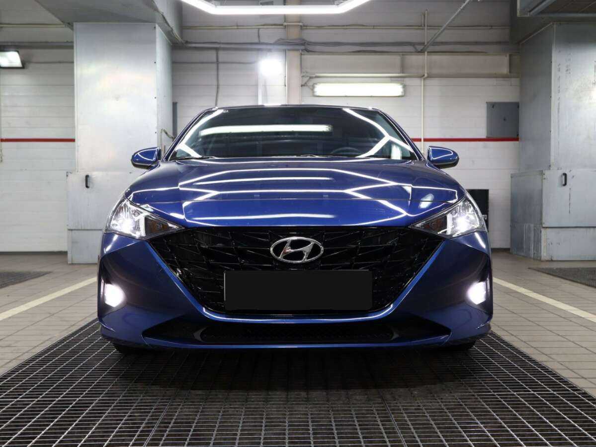 Hyundai Solaris с пробегом — 2022 год. Фото: #1