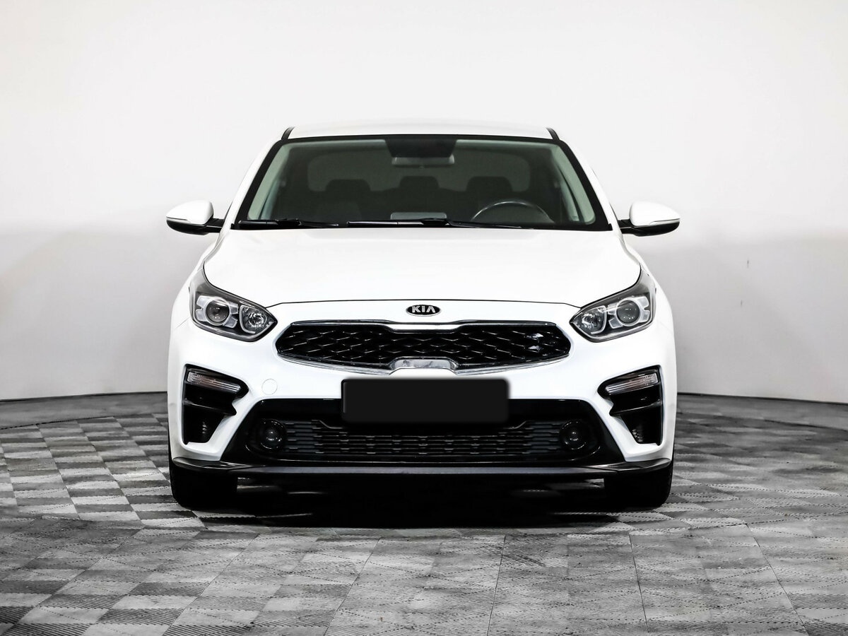 Kia Cerato с пробегом — 2020 год. Фото: #3