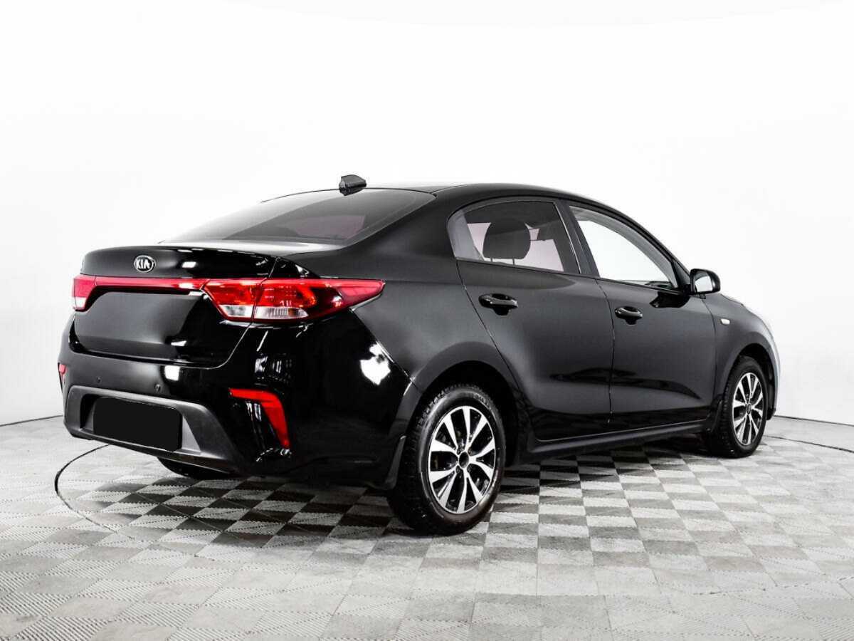 Kia Rio с пробегом — 2017 год. Фото: #4
