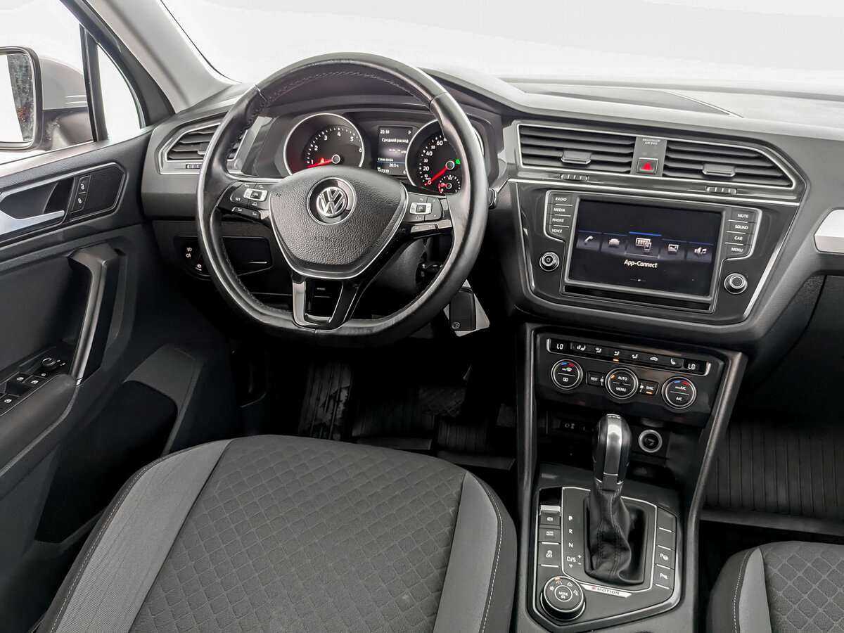 Volkswagen Tiguan с пробегом — 2017 год. Фото: #21