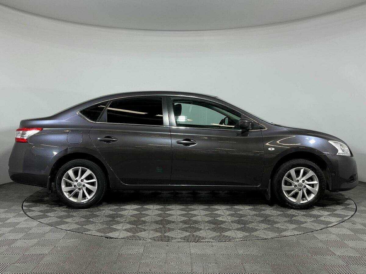Nissan Sentra с пробегом — 2015 год. Фото: #3