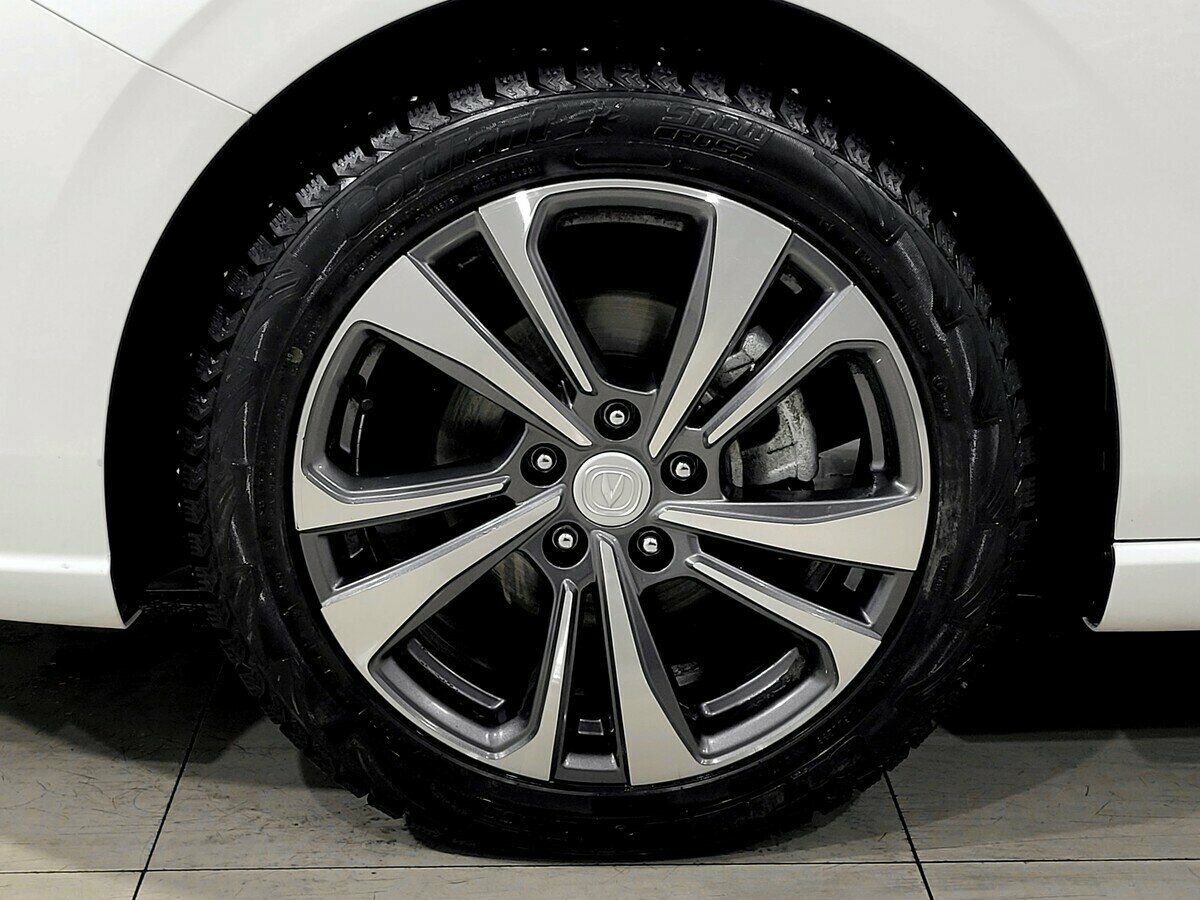 Changan Eado Plus с пробегом — 2024 год. Фото: #14