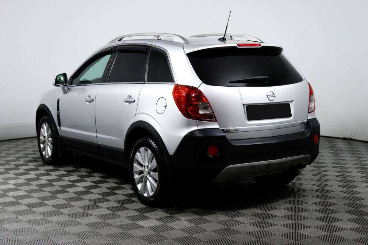 Opel Antara с пробегом — 2014 год. Фото: #6