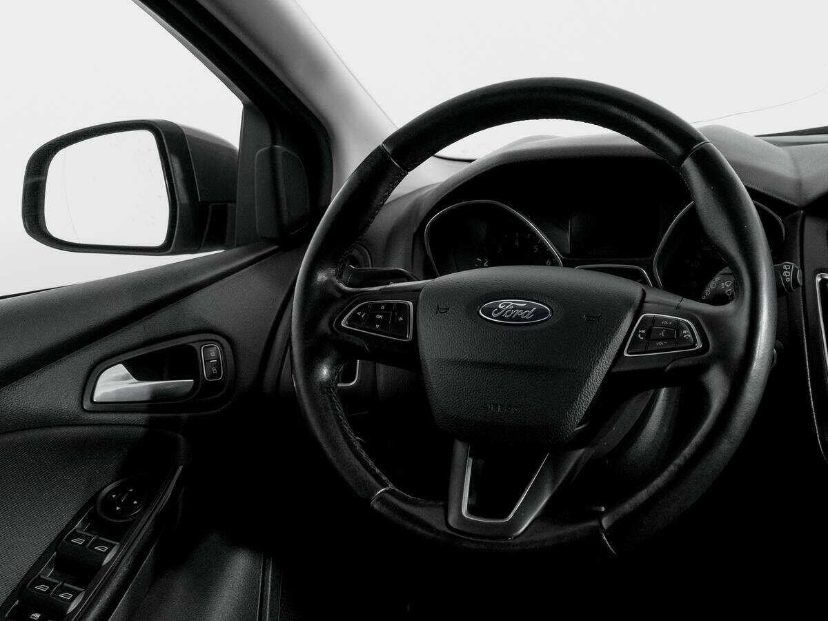 Ford Focus с пробегом — 2017 год. Фото: #14
