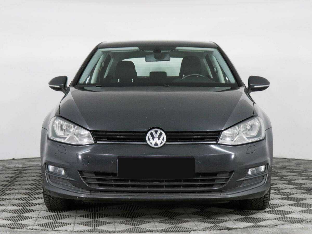 Volkswagen Golf с пробегом — 2016 год. Фото: #1