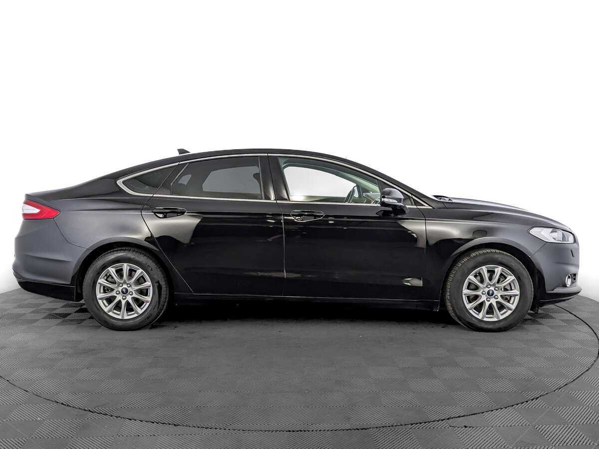 Ford Mondeo с пробегом — 2017 год. Фото: #3