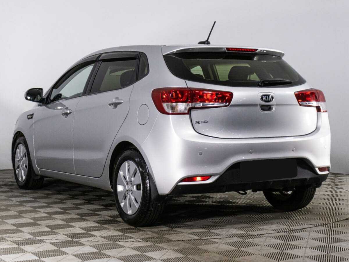Kia Rio с пробегом — 2017 год. Фото: #6