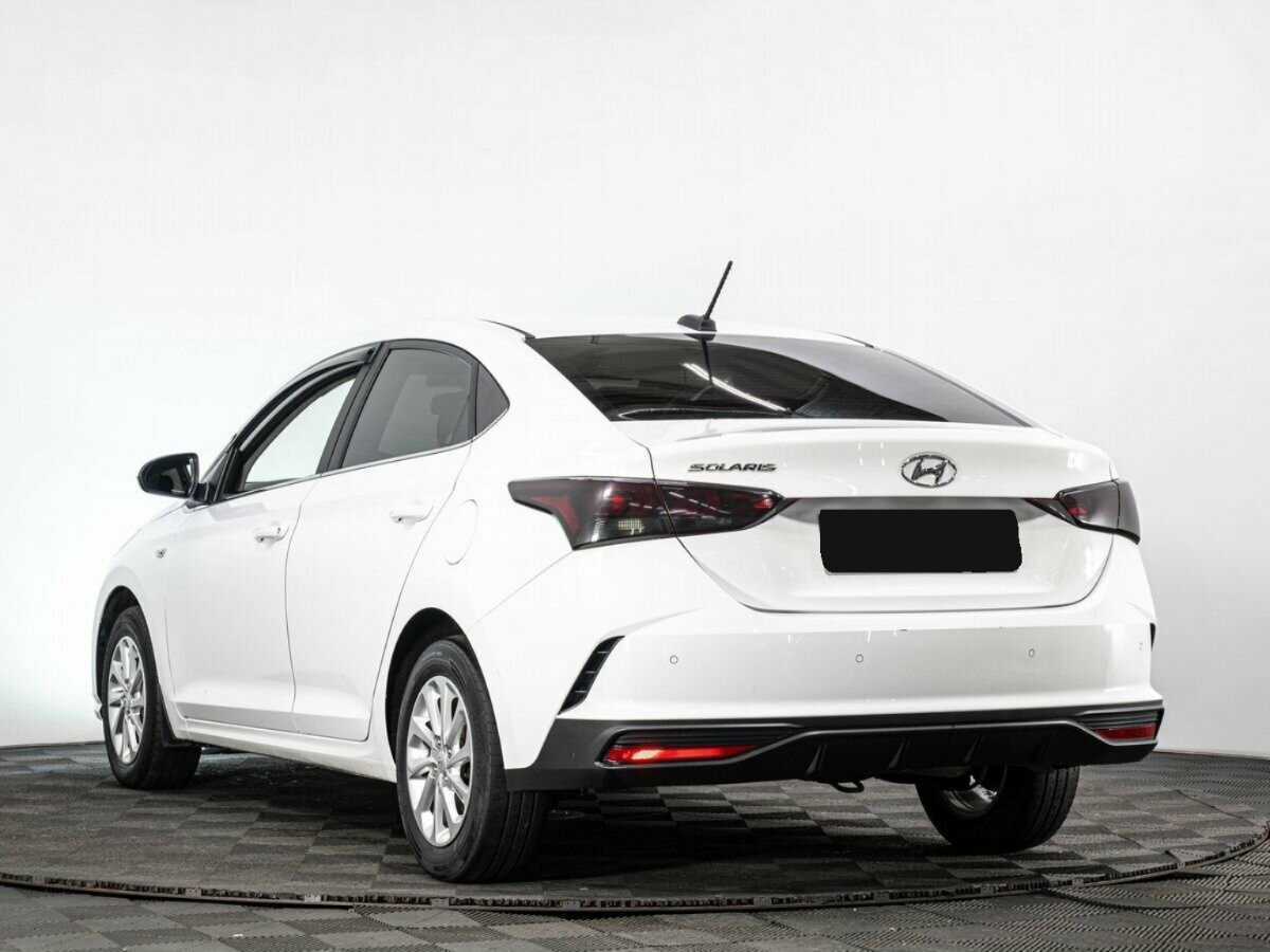 Hyundai Solaris с пробегом — 2021 год. Фото: #5