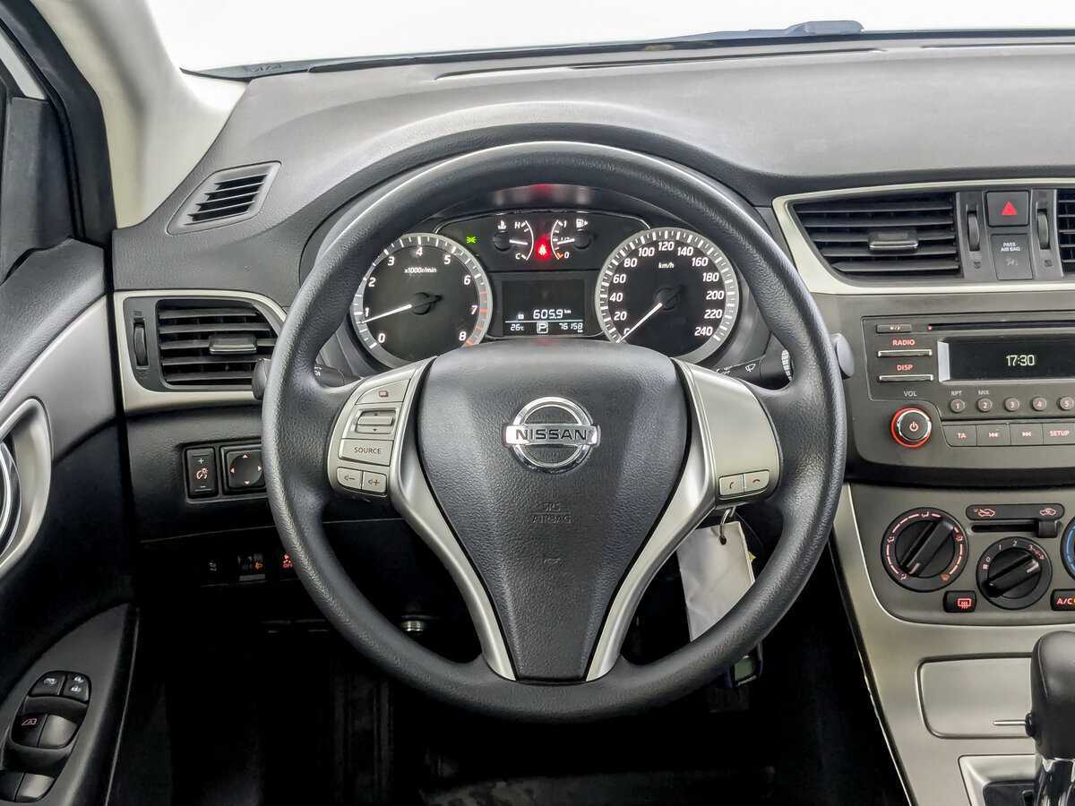 Nissan Sentra с пробегом — 2015 год. Фото: #16