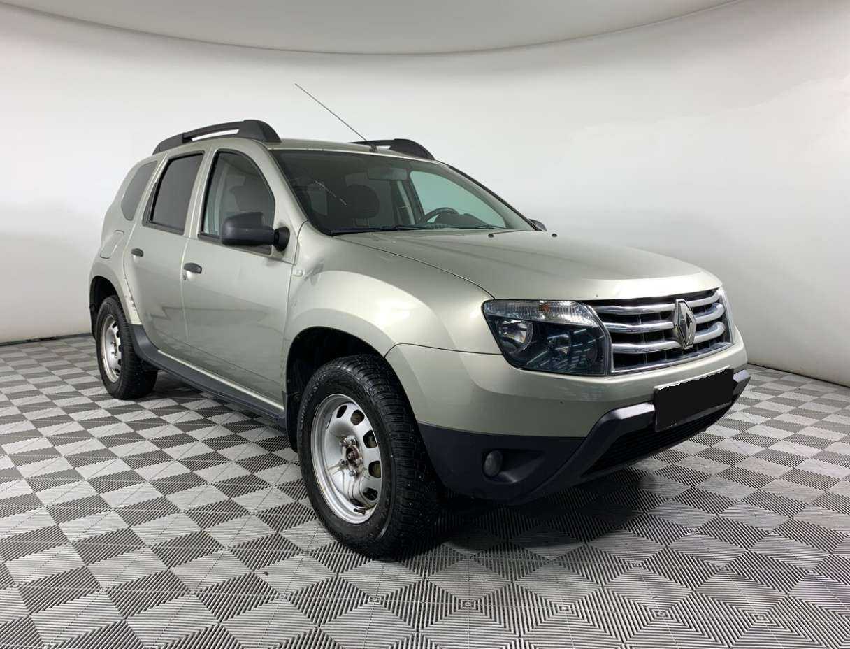Renault Duster с пробегом — 2014 год. Фото: #2