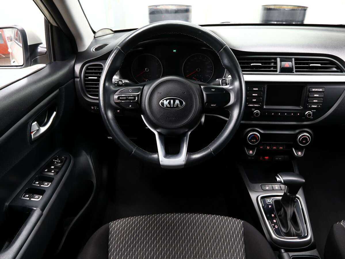 Kia Rio с пробегом — 2019 год. Фото: #11