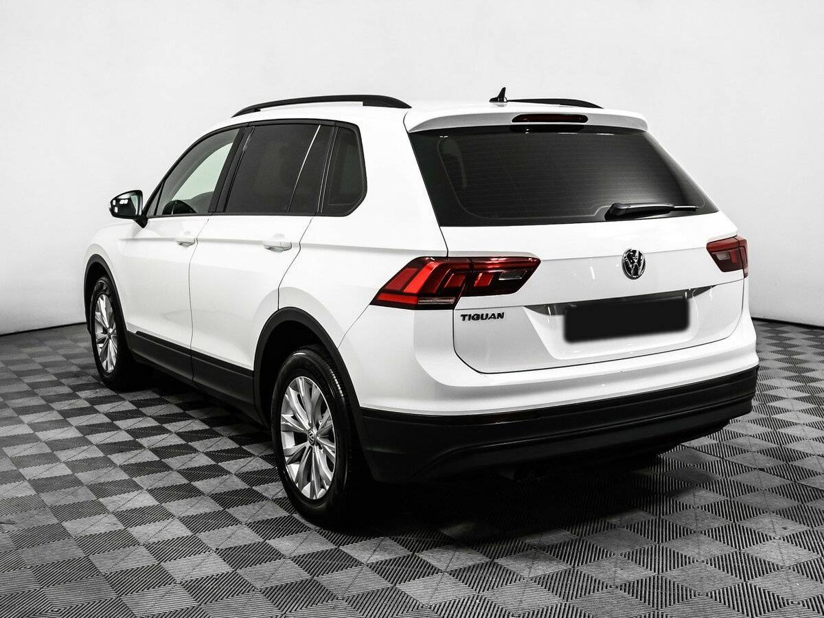 Volkswagen Tiguan с пробегом — 2018 год. Фото: #6