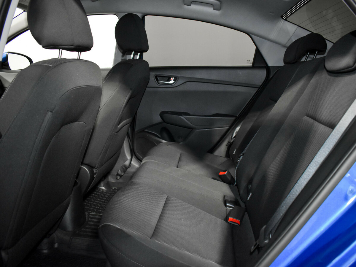 Hyundai Solaris с пробегом — 2020 год. Фото: #10